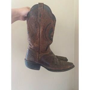 JB Dillon leather embossed cross boots western size 8.